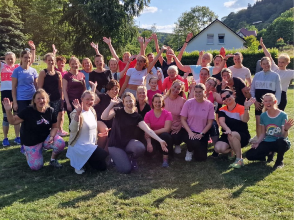 Sonne, Rhythmus & Lebensfreude: Unser Zumba-Highlight im Freibad Bilstein! ☀️💃 img 7719